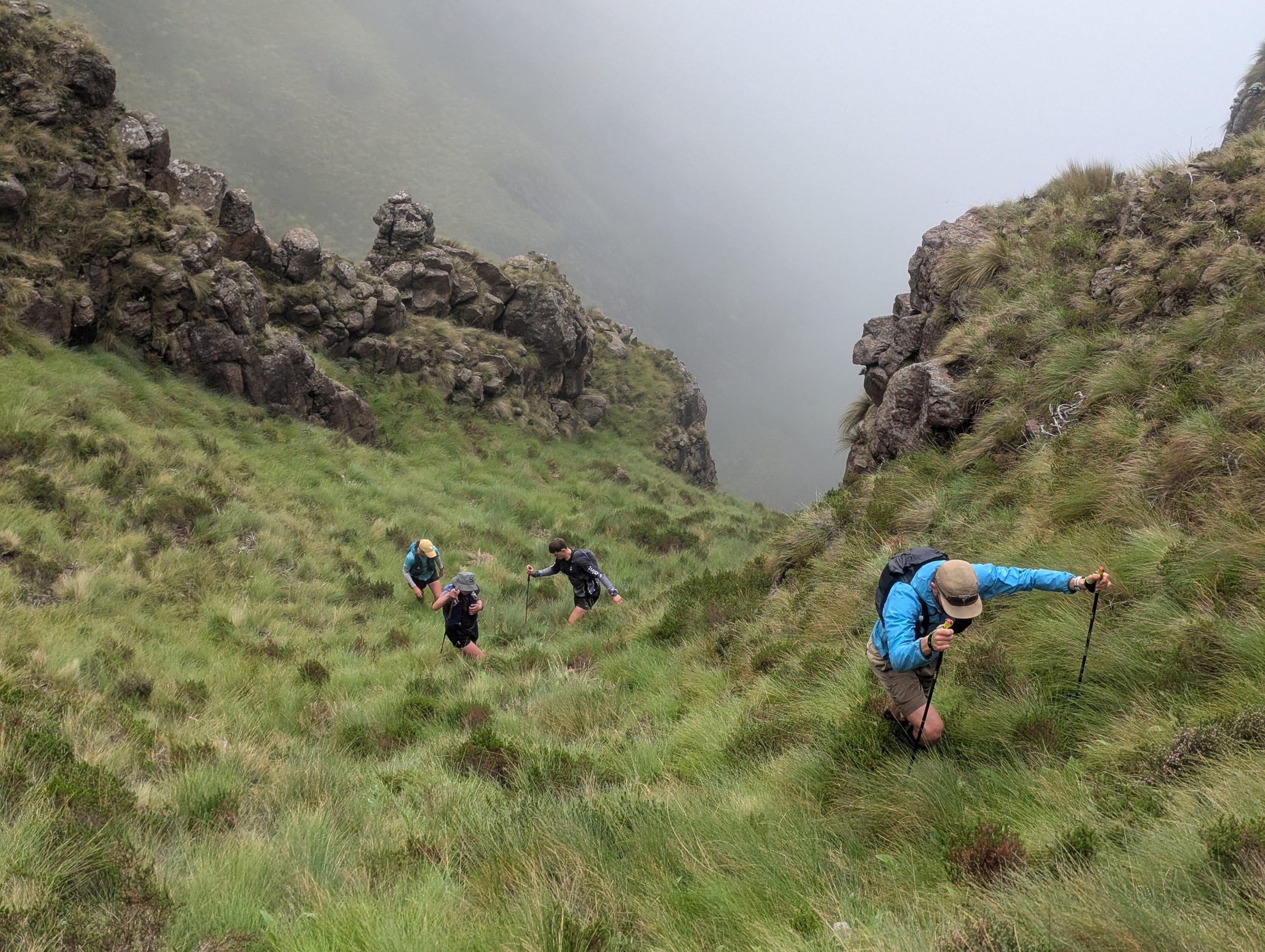 Heading up Xeni Pass